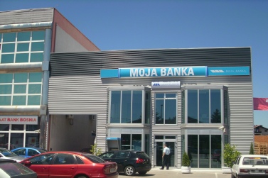 Moja Banka jelah montingz monting-z